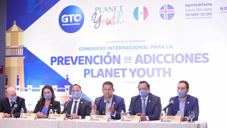 Implantan modelo islandés