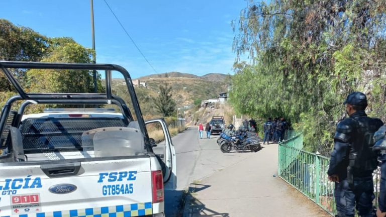 Desalojan viviendas de unas 600 familias