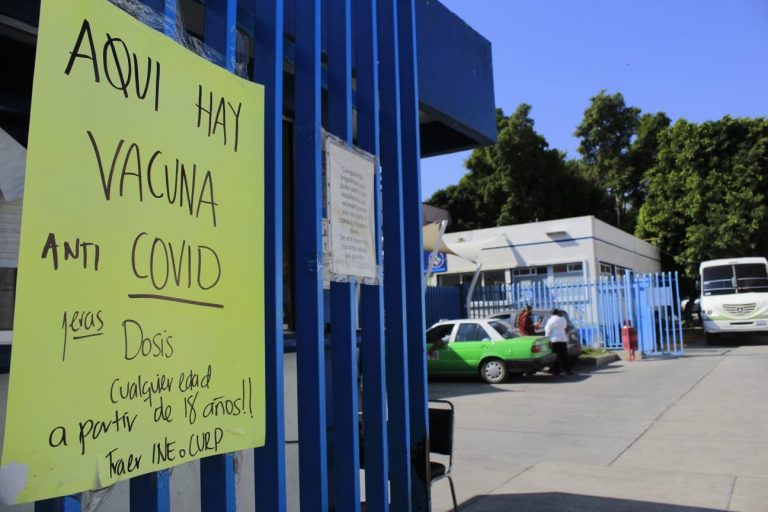 Sigue la vacunación para rezagados
