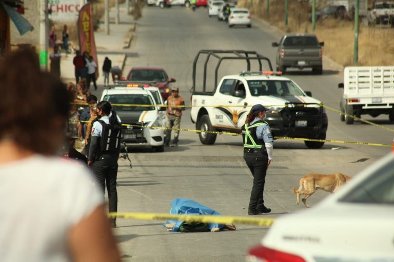 Muere abuelito atropellado