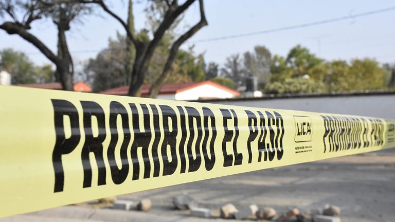 Mujer lesiona a su pareja con cuchillo Mujer lesiona a su pareja con cuchillo