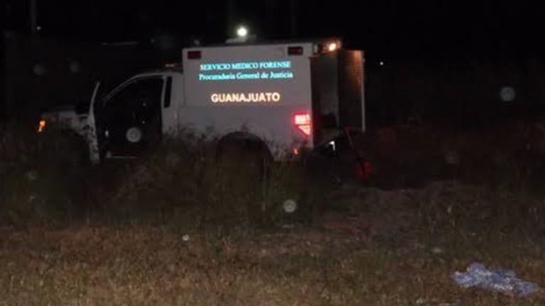 Encuentran dos cuerpos