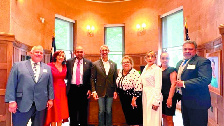 Realiza gira en Estados Unidos