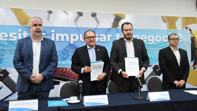 Firman convenio CICEG y Fondos Guanajuato
