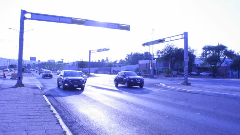 Urge infraestructura vial