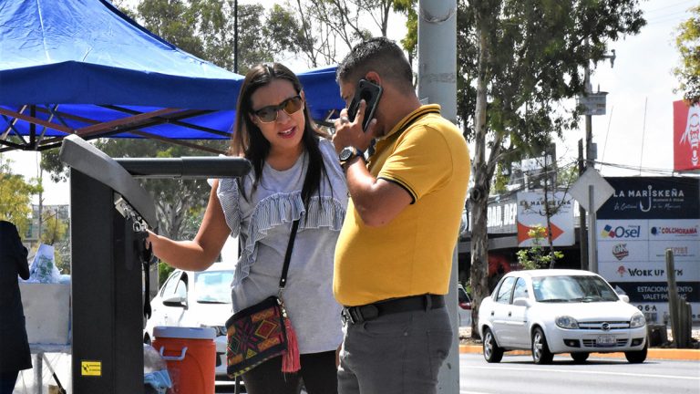 Primer estación de servicio público para bicicletas
