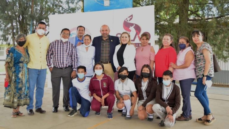 Anuncian el mejoramiento de la escuela secundaria Técnica ETA