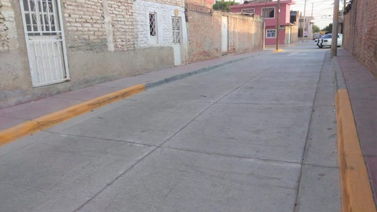Concluyen pavimentación en 22 calles