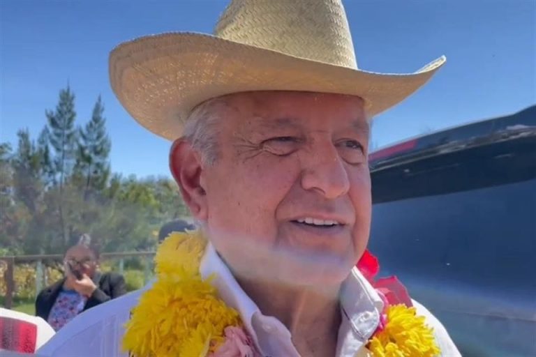 Rechaza AMLO castigar a militares por hackeo