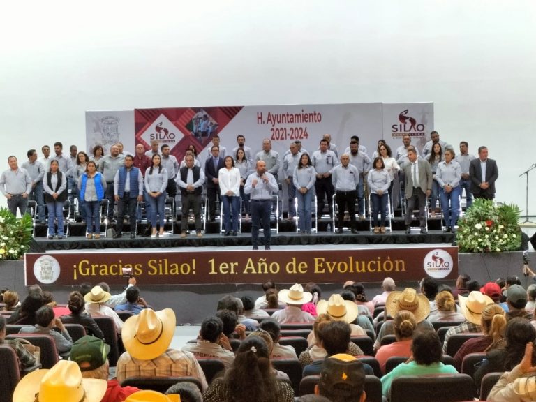 Presentan el Primer Informe de Gobierno