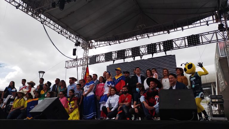 Celebran la Romería de la Raza