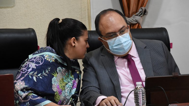 Sánchez Castellanos recibió multa por violencia de género
