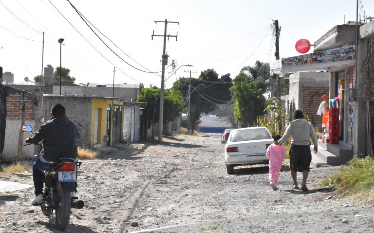 Aumento al salario no salva de pobreza