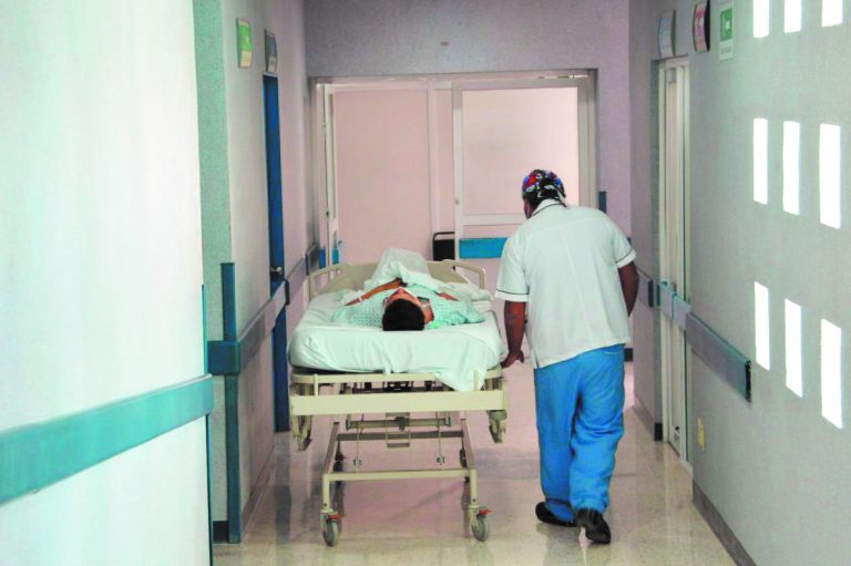 Confirma 28 casos de tos ferina y una defunción
