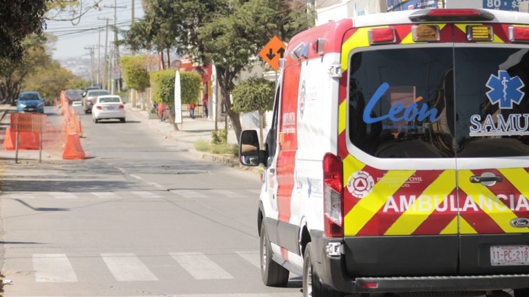 La intentó machetear por no querer ir con él
