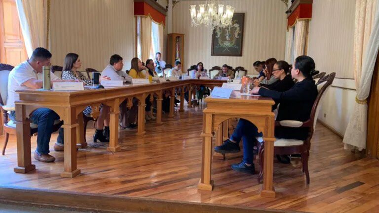 Alcalde deberá informar de todo lo que firme
