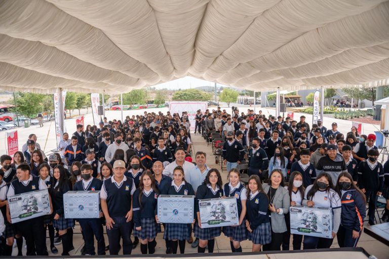 Fortalecen creatividad e innovación en jóvenes de San Miguel de Allende
