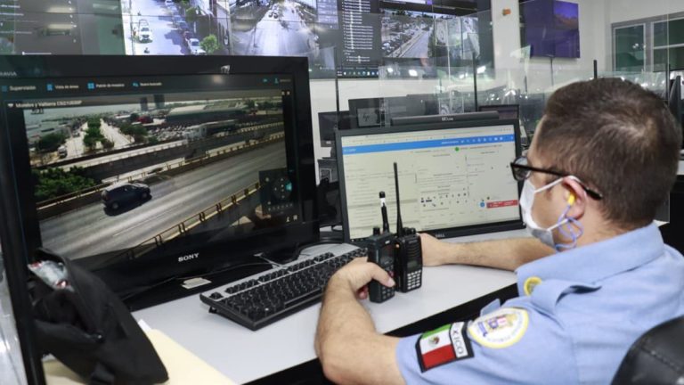 Más de la mitad de las llamadas al 911 han sido no procedentes