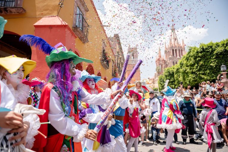 San Miguel de Allende “enloquece” con una de sus tradiciones más importantes