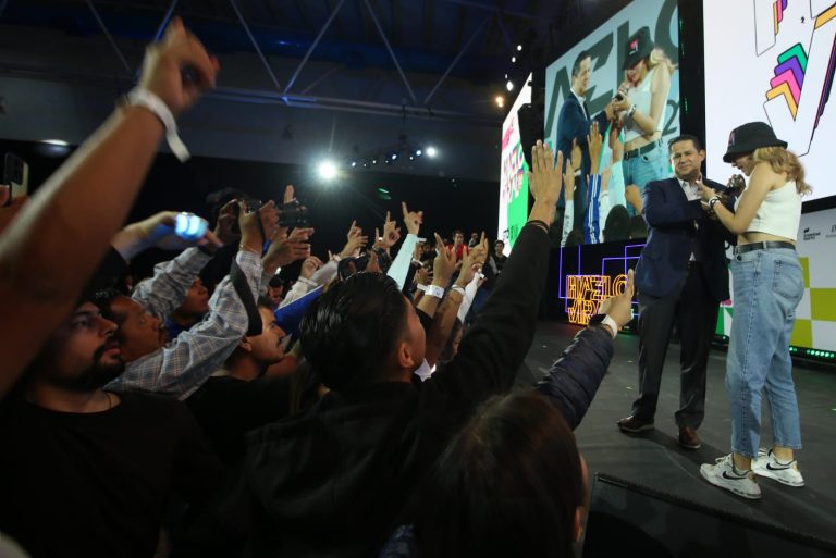 Jóvenes transforman Guanajuato desde un teléfono