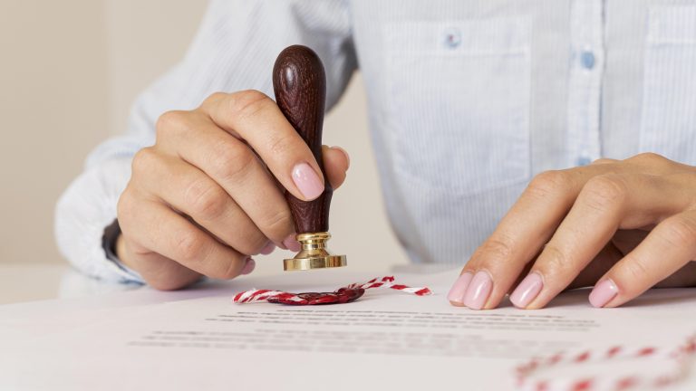 Revisan otras dos notarías