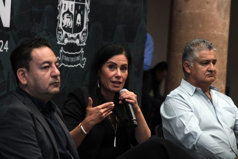 Con las obras por delante Con las obras por delante