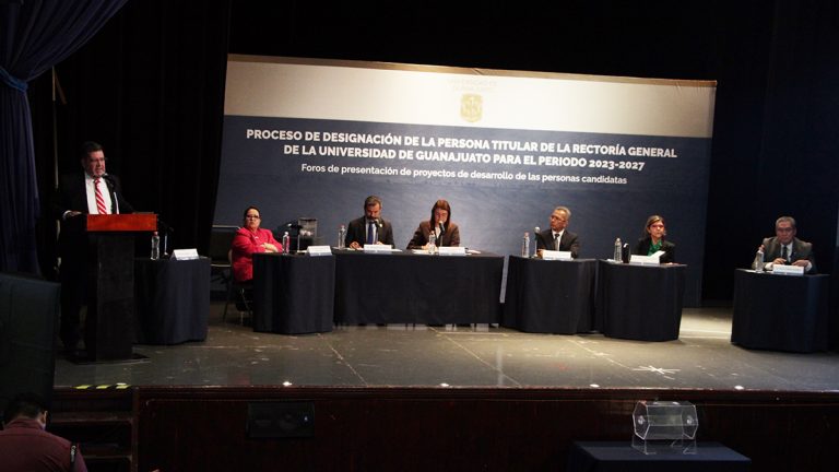 Aspirantes a la rectoría de la UG presentan su visión