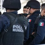 POLICIAS (6)
