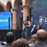 BECAS (4)