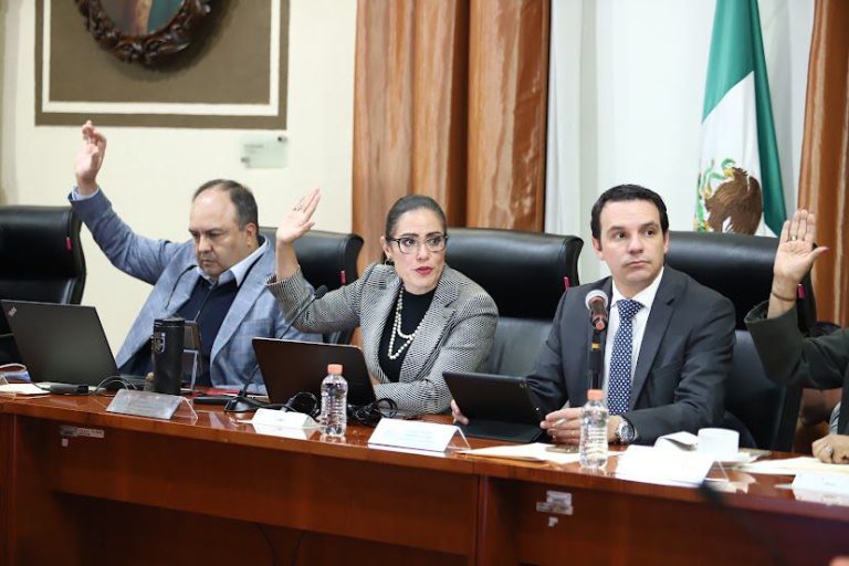 Tomarán vacaciones servidores públicos Tomarán vacaciones servidores públicos