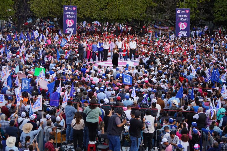 Xóchitl reta al Presidente Xóchitl reta al Presidente