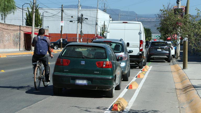 Se duplican infracciones por invasión de ciclovías