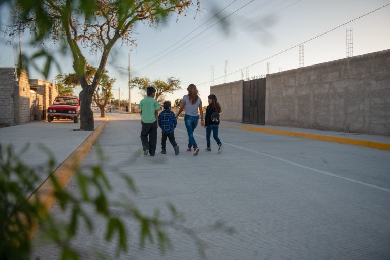 Fortalece gobierno sanmiguelense vínculo de cercanía con la gente de las colonias