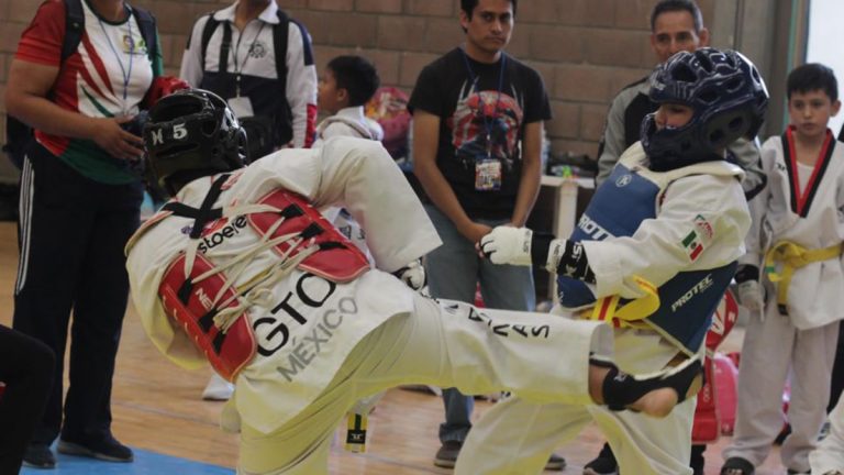Taekwondoínes arrecian preparación