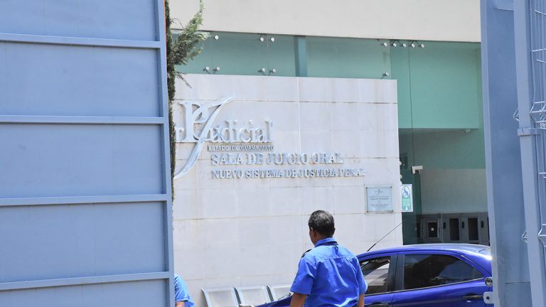 Posponen audiencia por cambio de abogado de la parte acusatoria