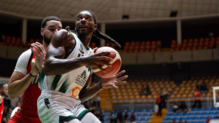 Amargo debut en casa