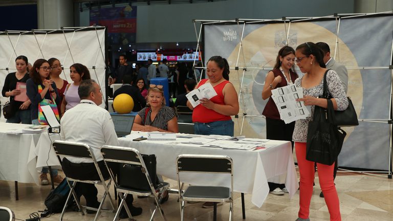 Retoman Feria de los Servicios