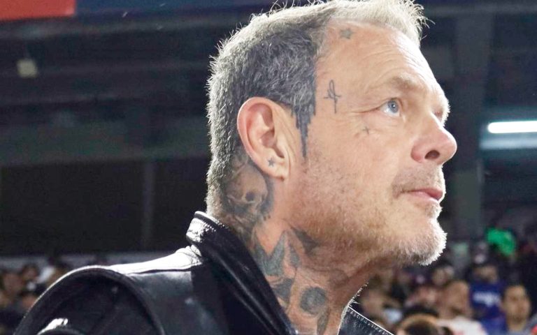 Listo el adiós del Vampiro Canadiense