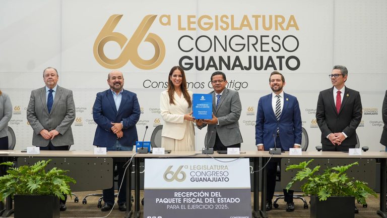 Entrega Paquete Fiscal Entrega Paquete Fiscal