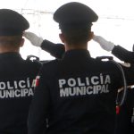policias