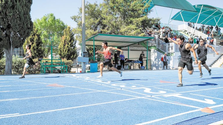 Brillan leoneses en selectivo de atletismo Brillan leoneses en selectivo de atletismo