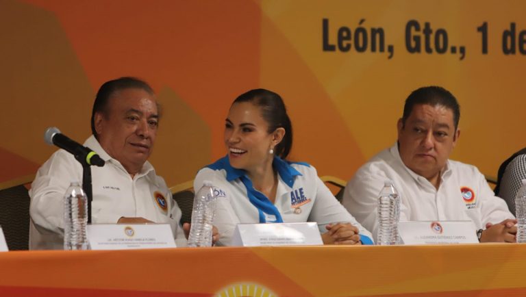 Ale Gutiérrez reconoce a trabajadores y urge cambios para mejorar los salarios