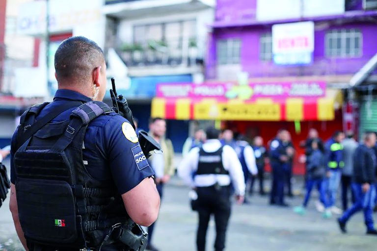 Denuncian acoso y agresiones tras desalojo
