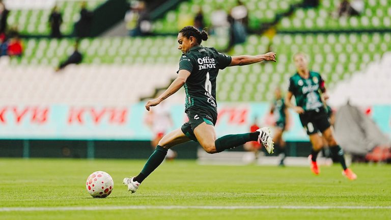 Igualan en su debut
