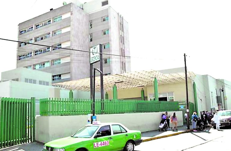 Suspenden cirugías aun con pacientes en quirófano Suspenden cirugías aun con pacientes en quirófano