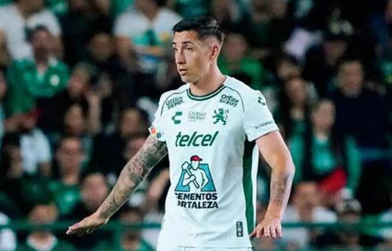 A una amarilla de la suspensión