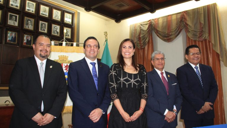1er. Informe refrenda bienestar y desarrollo