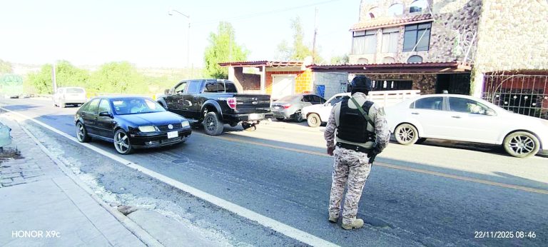 Refuerzan vigilancia en carreteras que llevan a la capital del Estado