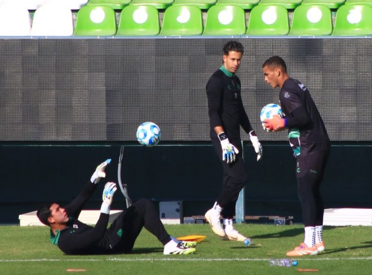 Pachuca y León prometen duelo de porteros
