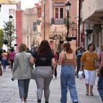 MUJERES (2)